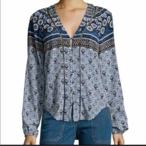 Veronica Beard 100% Silk Printed V-Neck Boho Blouse French Blue Size 6